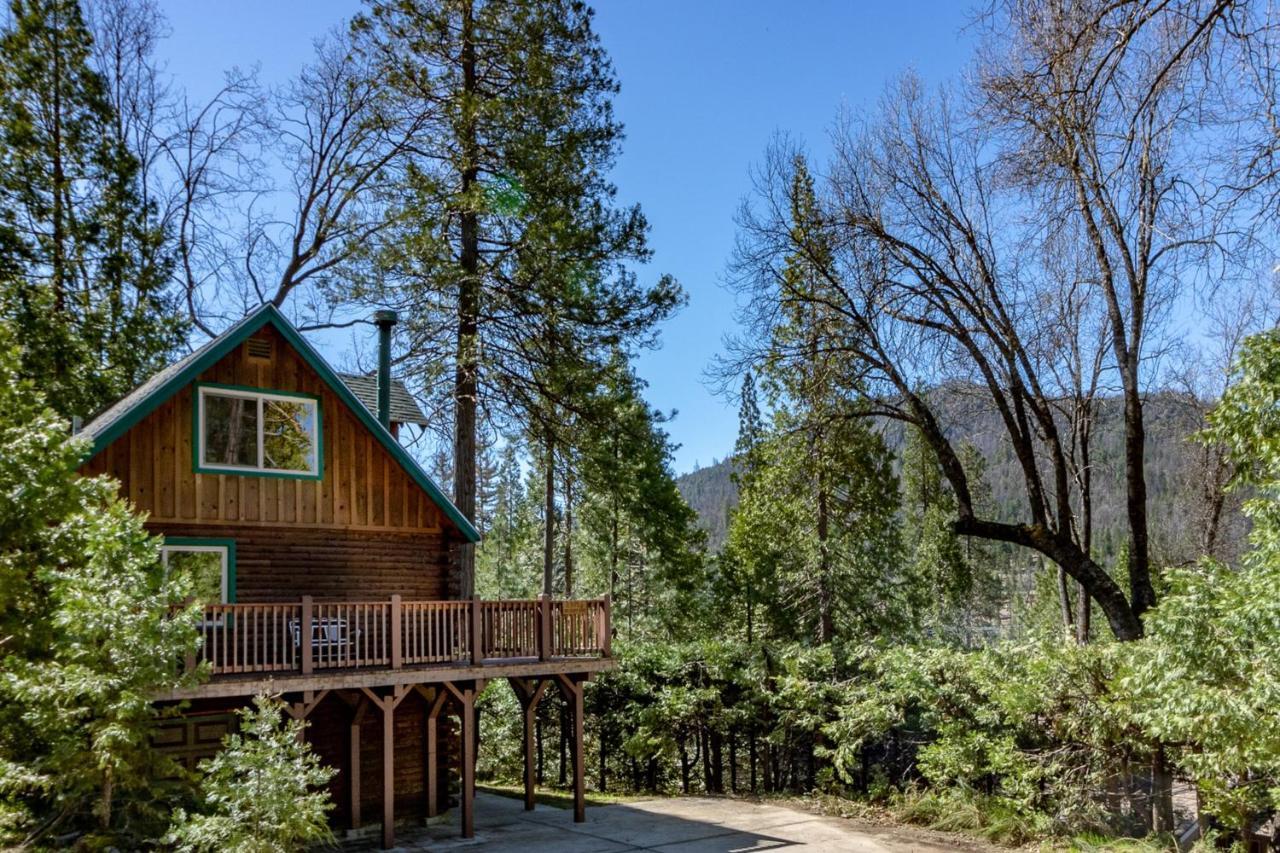 Harris Lakeview Cabin Bass Lake Exterior photo