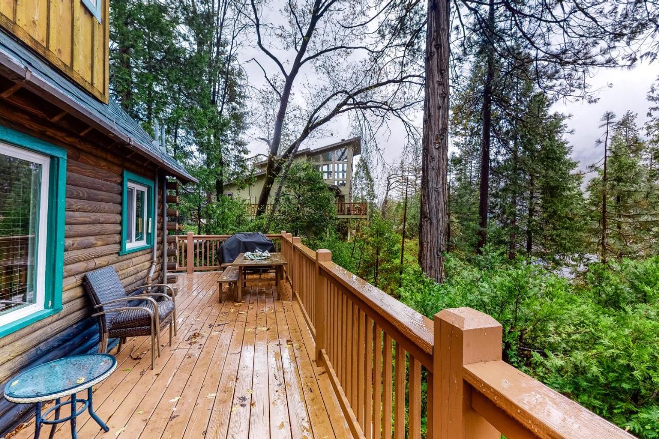 Harris Lakeview Cabin Bass Lake Exterior photo
